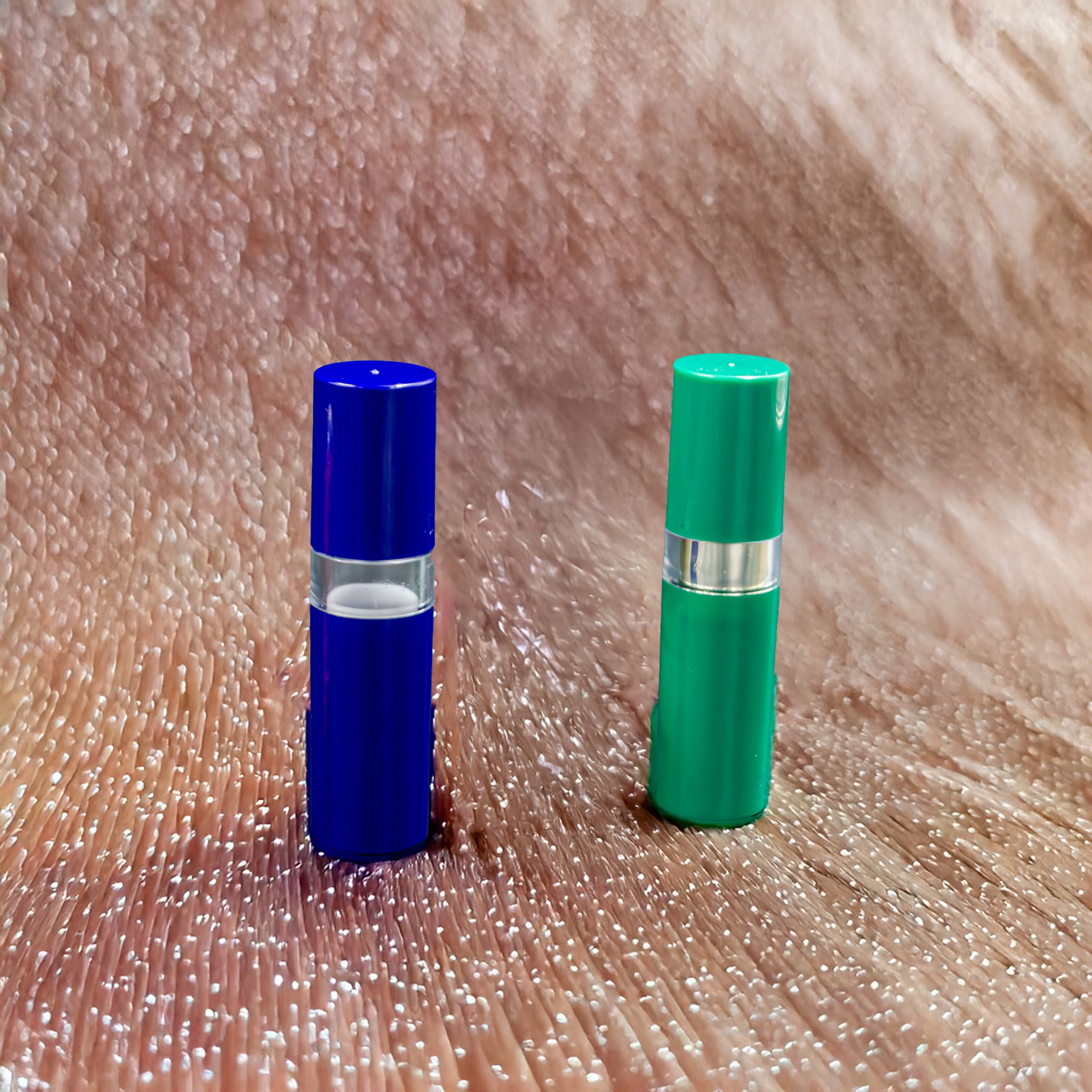 Estuche labial MN